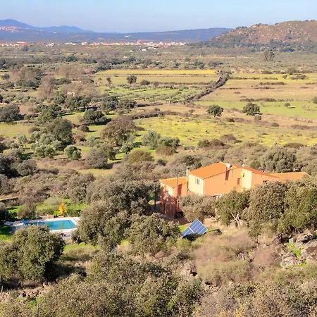 El Rabilargo * Arroyomolinos de Montánchez